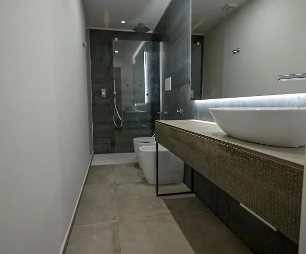 Гостьовий будинок Domus Smeralda 4*