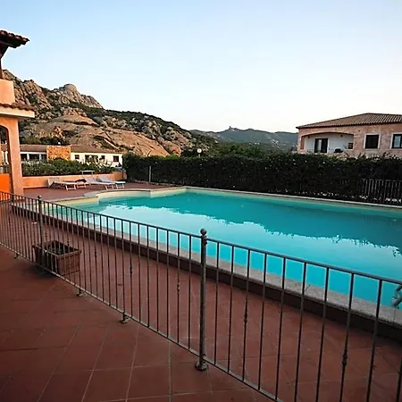Domus Smeralda بيت ضيافة بورتو كيرفو