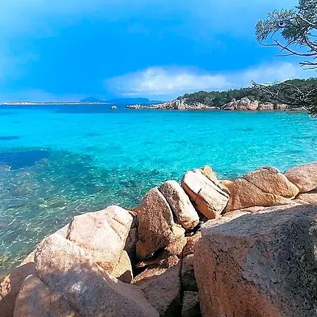 Domus Smeralda بيت ضيافة