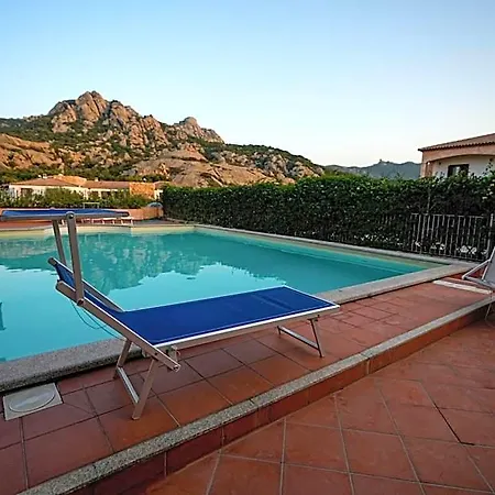 Domus Smeralda بيت ضيافة
