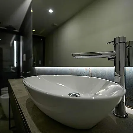 Domus Smeralda 4*