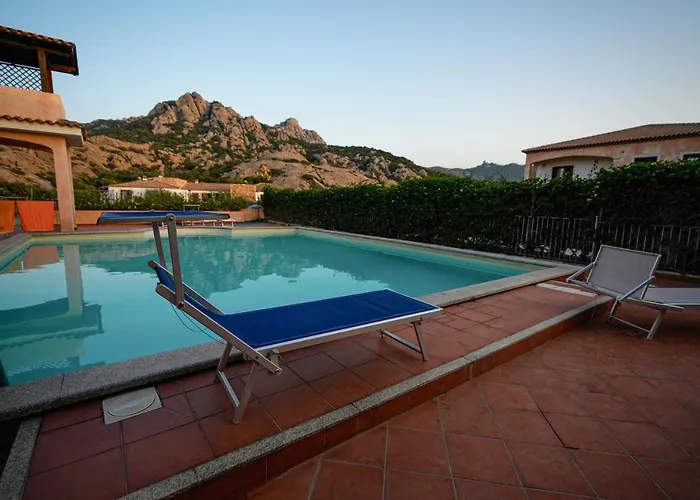 Pensión Domus Smeralda 4*